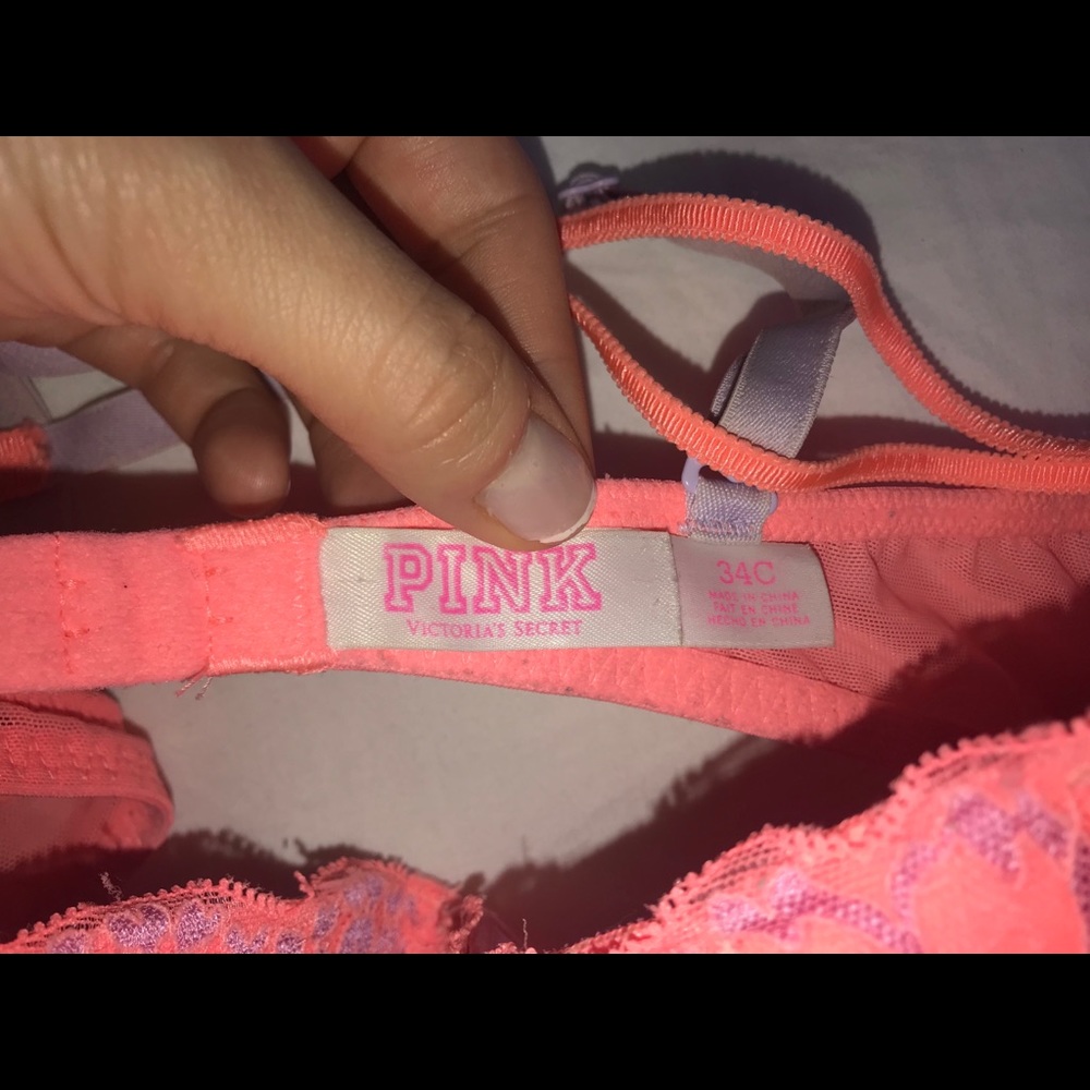 🥰Alluring Victoria Secrets bra! 🥰 - Picture 5 of 5